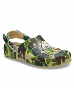 A BATHING APE x Crocs 크록스 카무플라주 프린트 스니커즈 녹색 209627-212